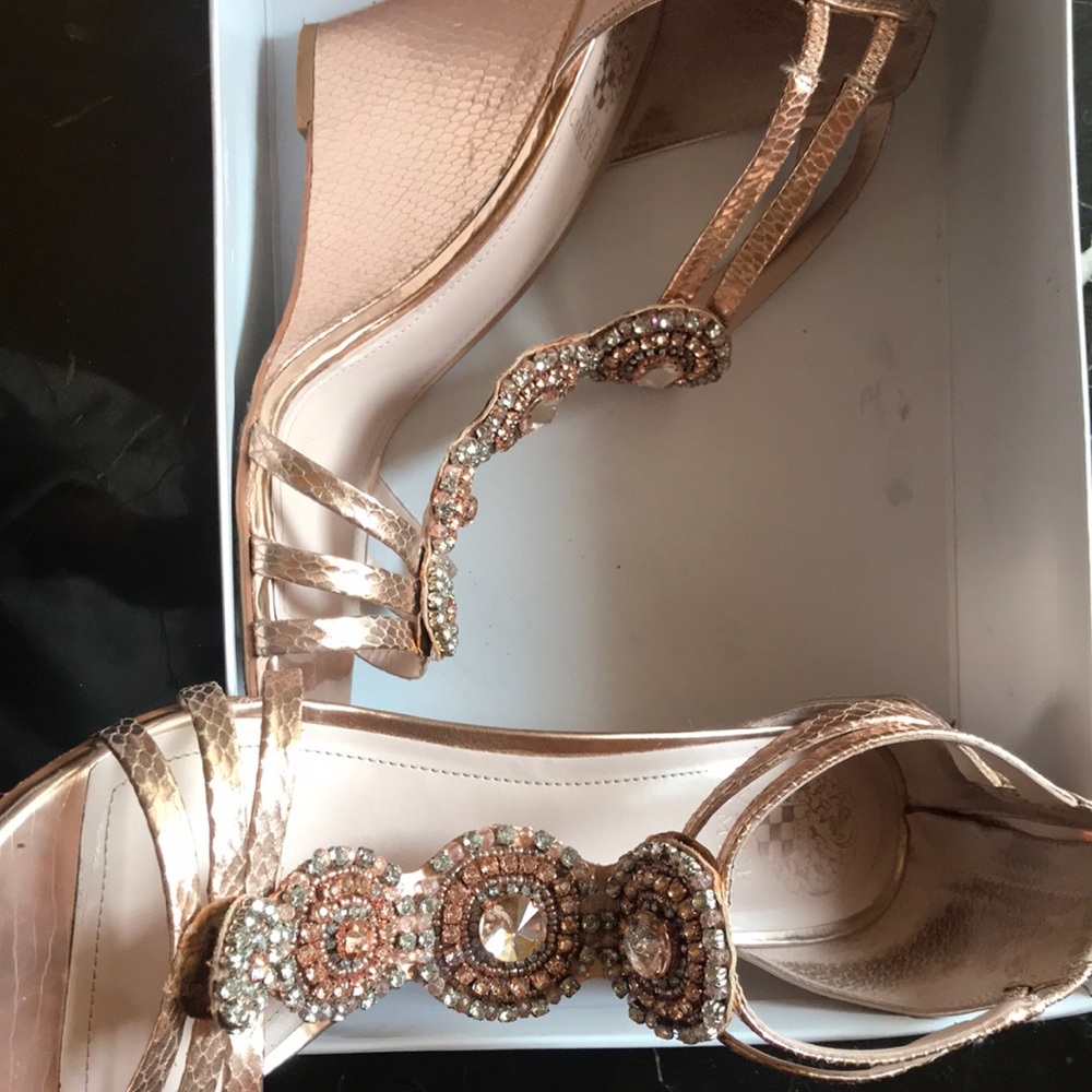 Vince Camuto Wedges